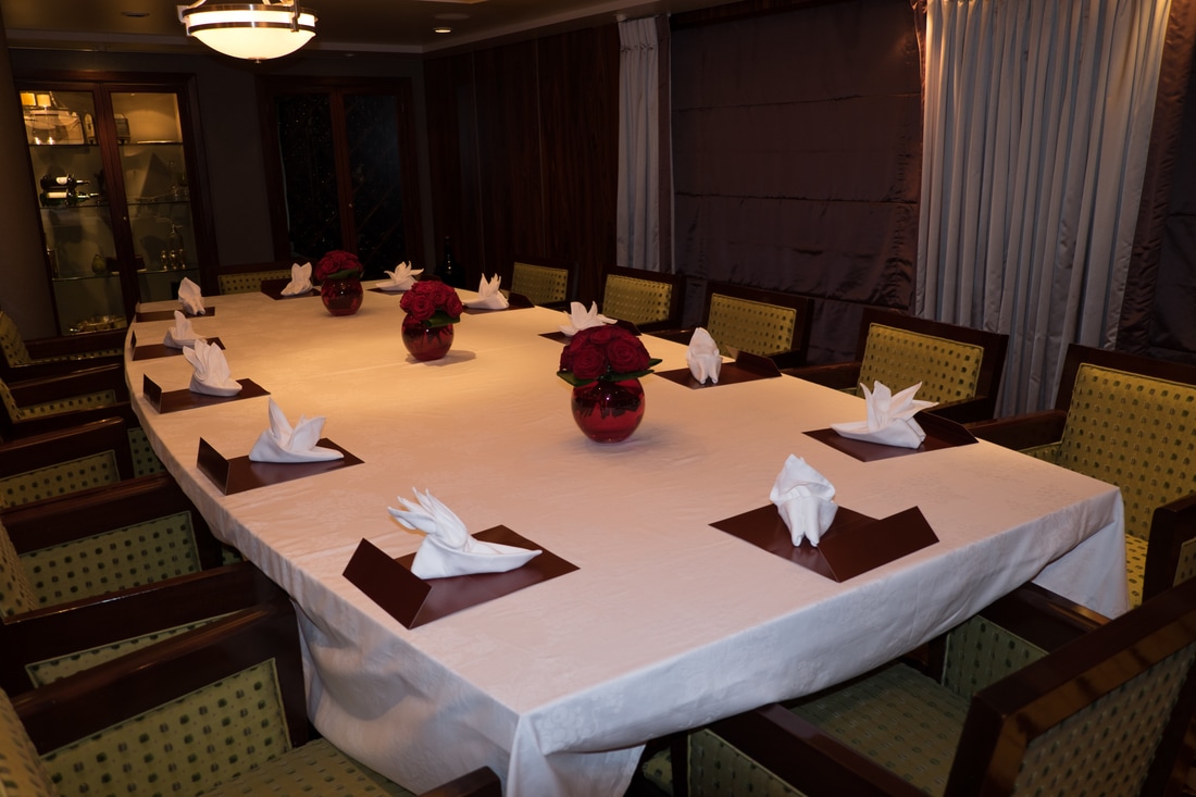 Private Dining on Crystal Cruises