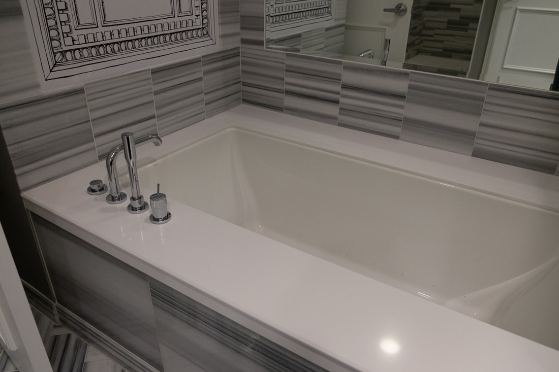 Caesars Palace Premium Room Bathtub