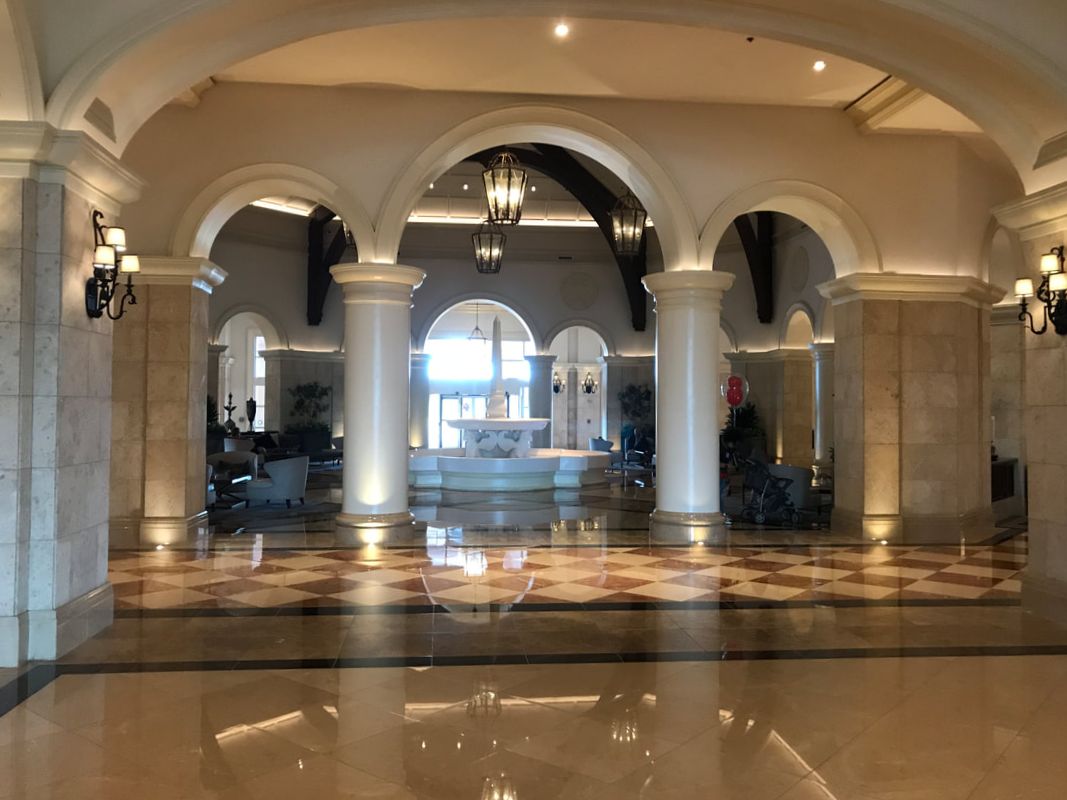 Lobby of JW Marriott Grande Lakes