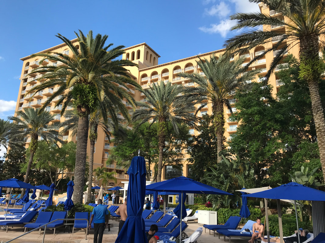 Poolside dining at The Ritz-Carlton Orlando