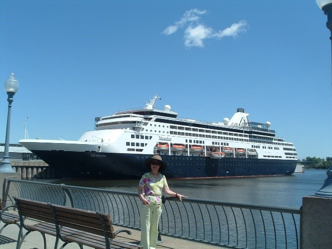 Review of Holland America Maasdam in Canada